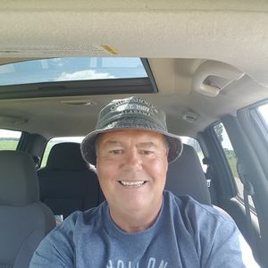 Meet your Posher, Brett